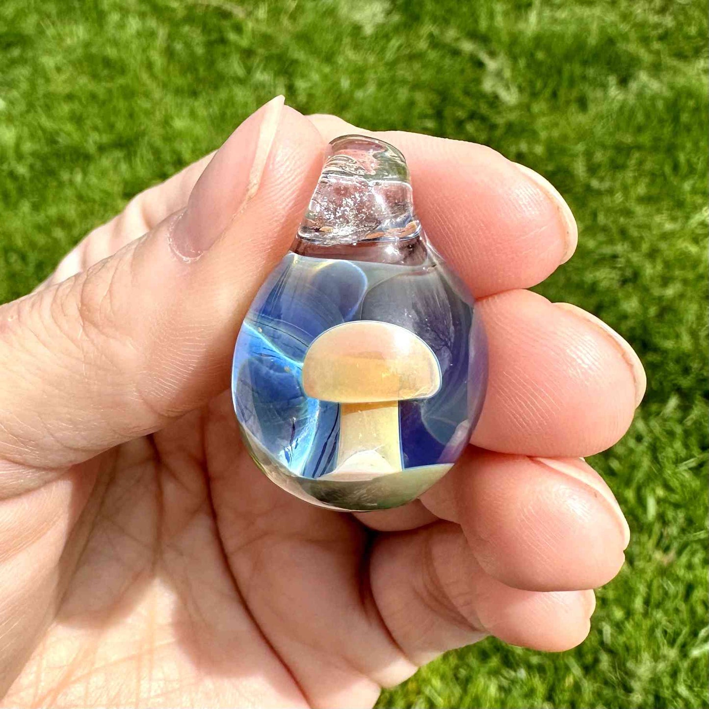 Mushroom pendant